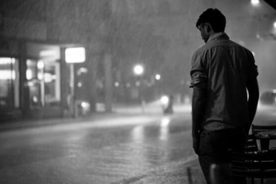 Đàn ông nhu nhược: những gã đợi chờ sự thương hại